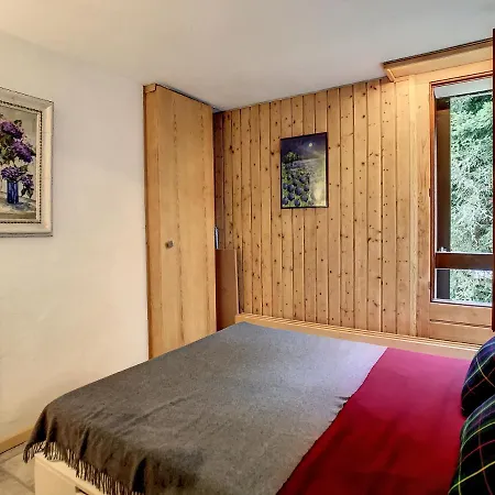 Apartment Seracs 28 *